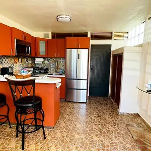 https://cozy-apartment-with-pkg-and-laundry-pet-friendly.comcaribbean.com